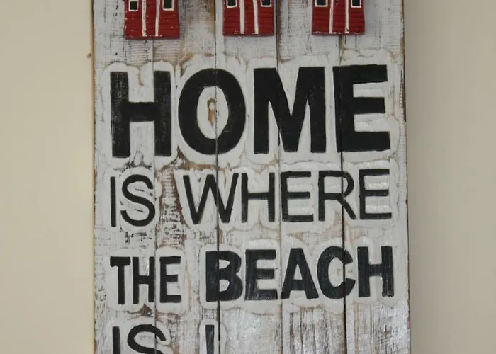 アパート No3 By The Sea